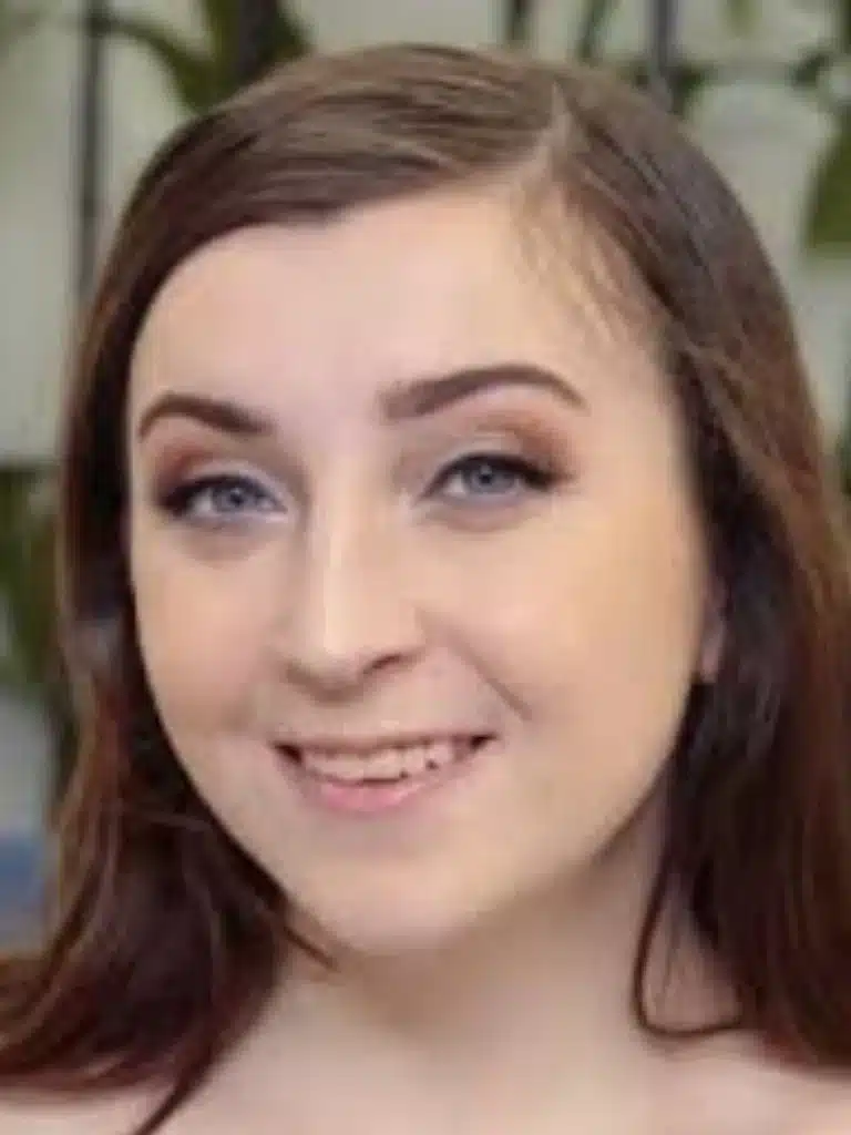 Cameron Minx Biography: Wiki, Age, Career, Height, Weight, Husband, Net Worth & More